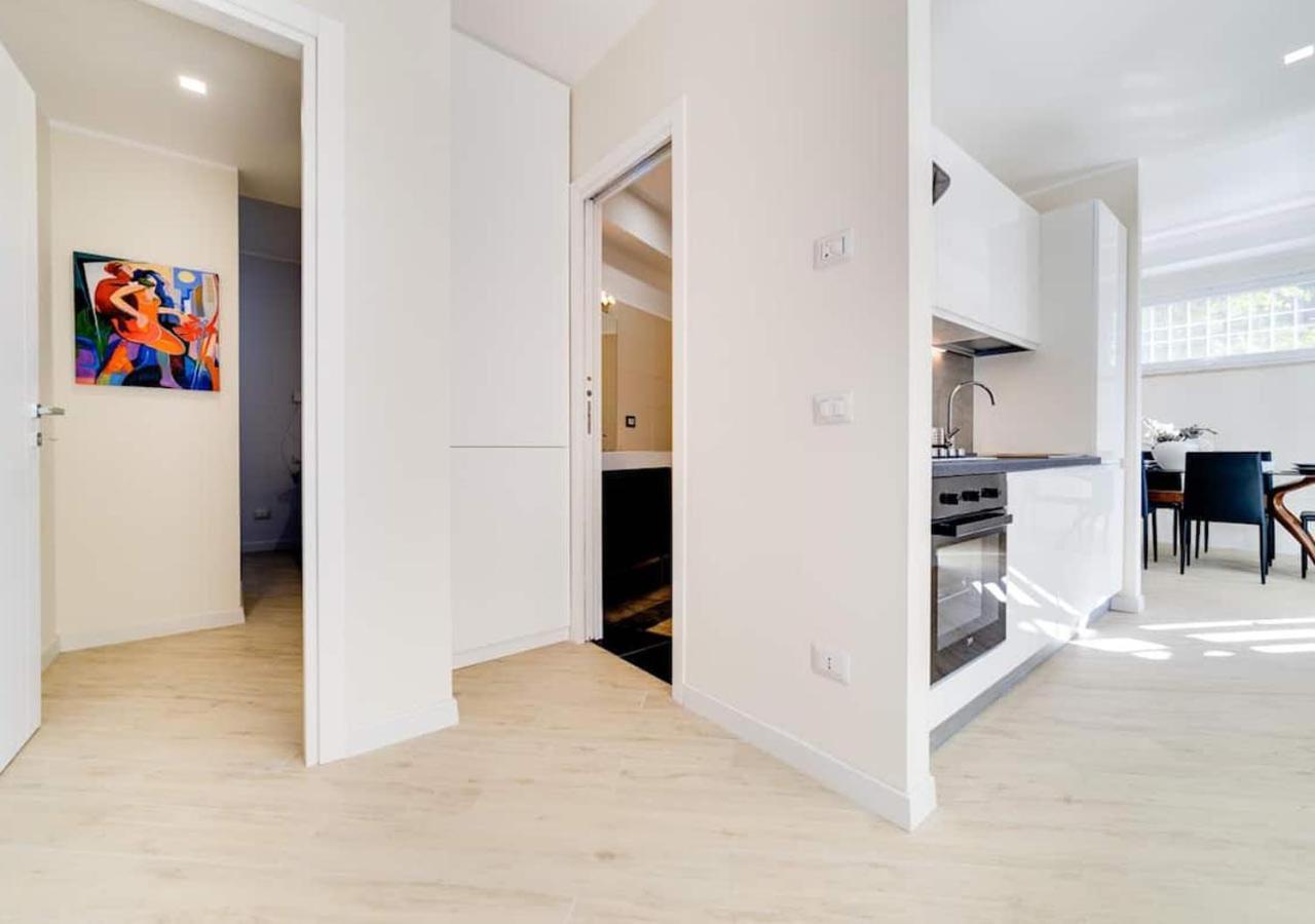 Luxury, Large Flat With Terrace On Vatican Walls Apartment